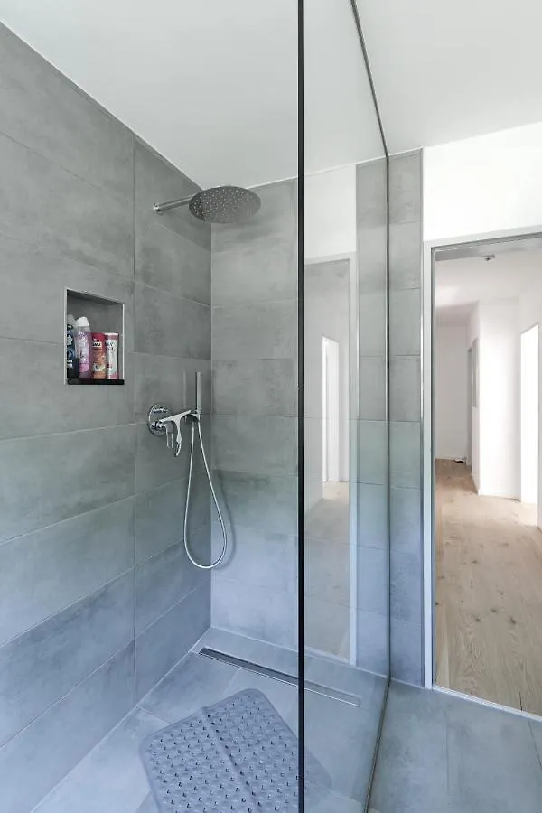 Grosse Gemutliche Wohnung Mit Waldblick Cologne